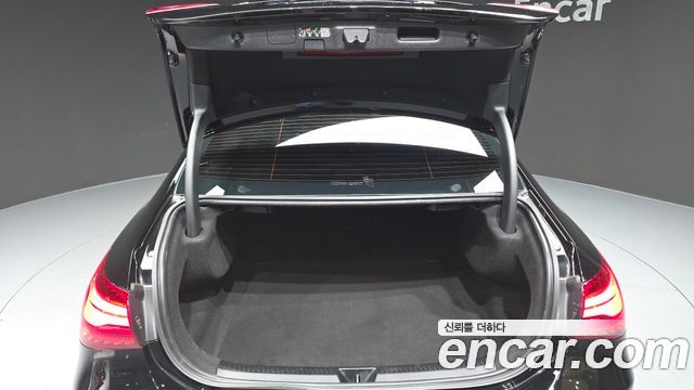 Mercedes-Benz A-Class 2025 — photo 30