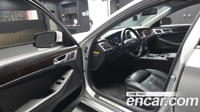 Hyundai Genesis 2016 — photo 13