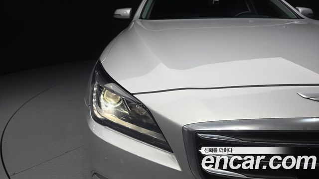 Hyundai Genesis 2016 — photo 8