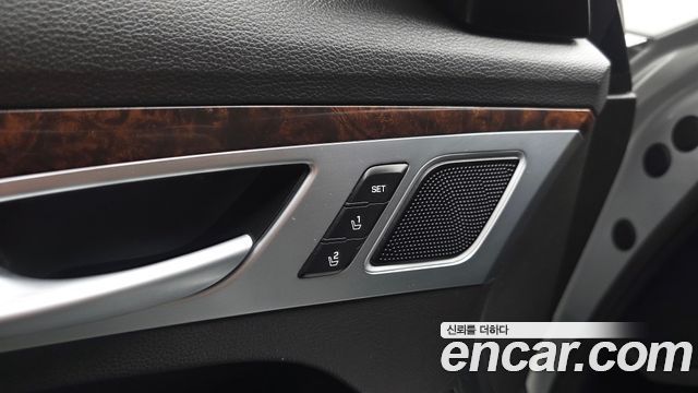Hyundai Genesis 2016 — photo 32