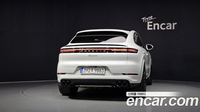Porsche Cayenne 2025 — photo 4