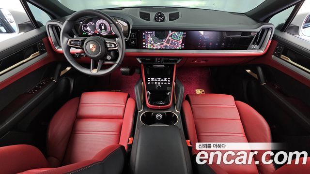 Porsche Cayenne 2025 — photo 10