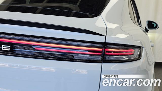 Porsche Cayenne 2025 — photo 9