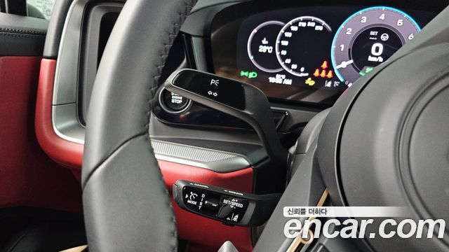 Porsche Cayenne 2025 — photo 32