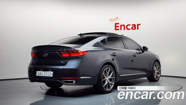 Kia K7 2018 — photo 2