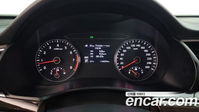 Kia K7 2018 — photo 10