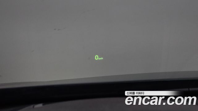 Kia K7 2018 — photo 22