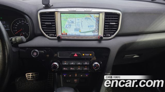 Kia Sportage 2019 — photo 19