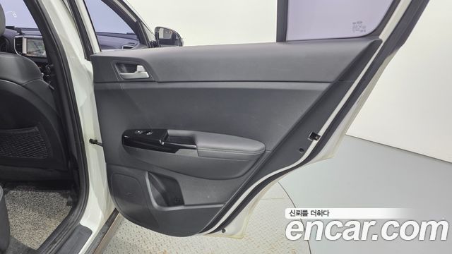Kia Sportage 2019 — photo 15