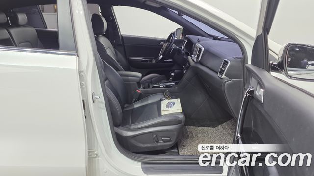 Kia Sportage 2019 — photo 16