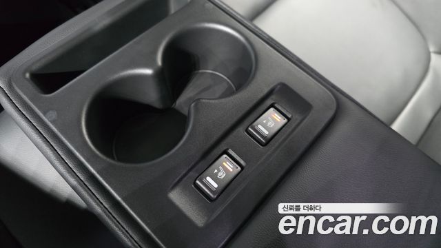 Renault Korea SM6 2019 — photo 22