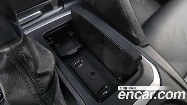 Renault Korea SM6 2019 — photo 23