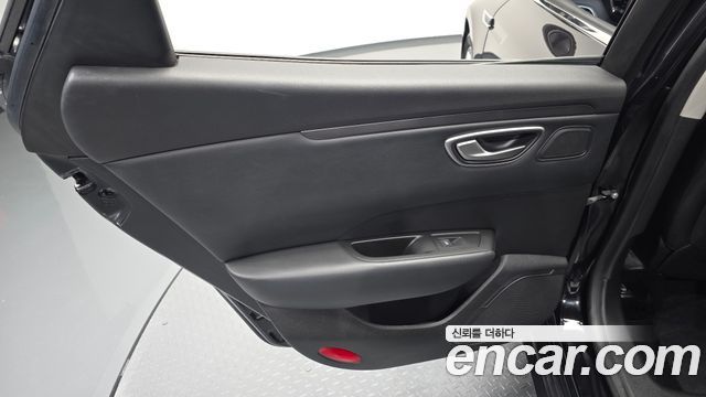 Renault Korea SM6 2019 — photo 15