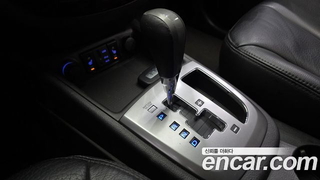 Hyundai Santafe 2011 — photo 9