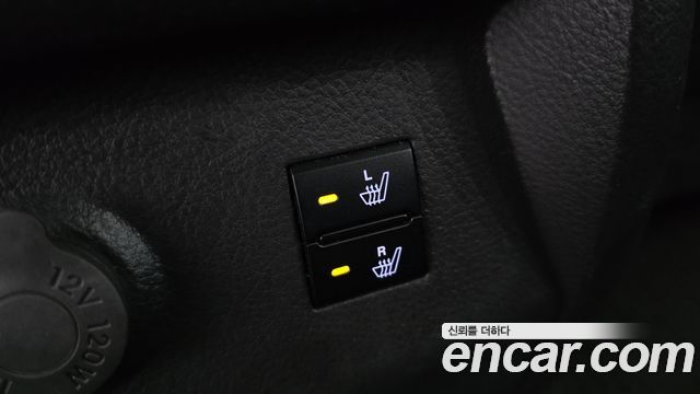 Hyundai Santafe 2011 — photo 19