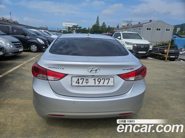 Hyundai AVANTE 2012 — photo 2