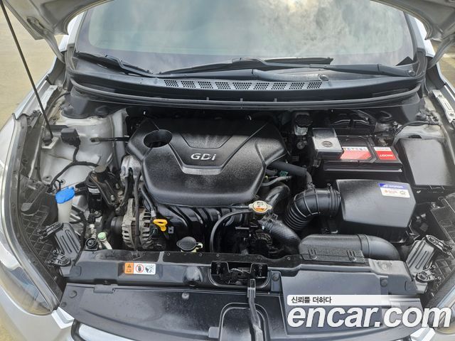Hyundai AVANTE 2012 — photo 7