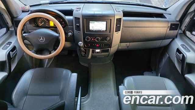 Mercedes-Benz Sprinter 2017 — photo 7