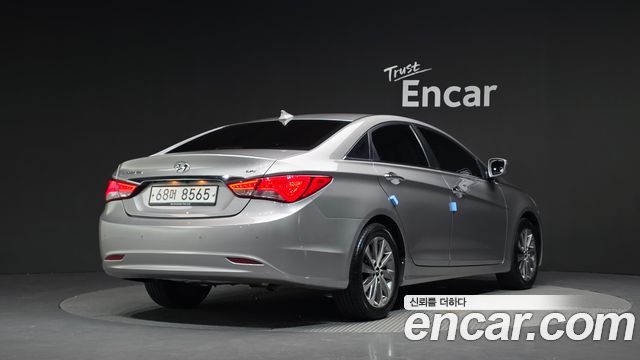 Hyundai Sonata 2013 — photo 2