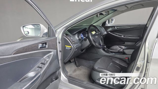 Hyundai Sonata 2013 — photo 11