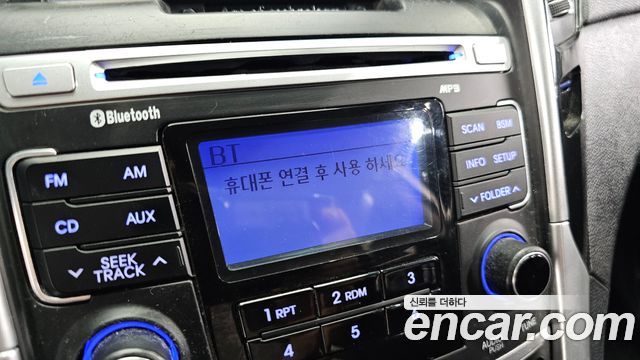 Hyundai Sonata 2011 — photo 16