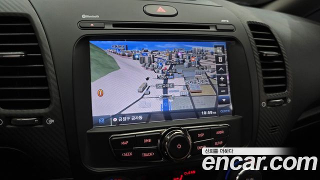 Kia K3 2015 — photo 20