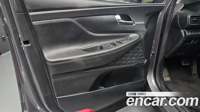 Hyundai Santafe 2021 — photo 14