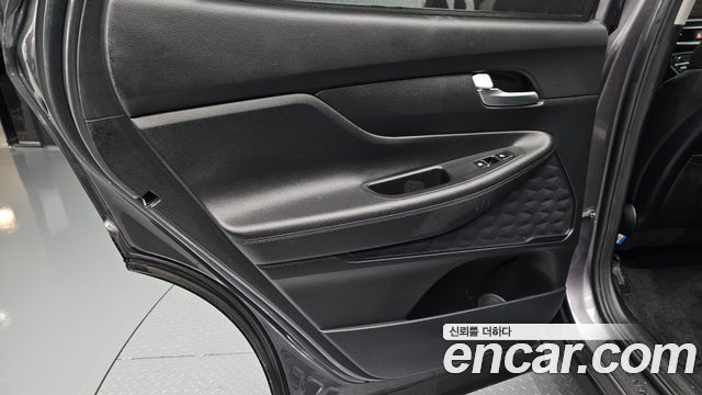 Hyundai Santafe 2021 — photo 15