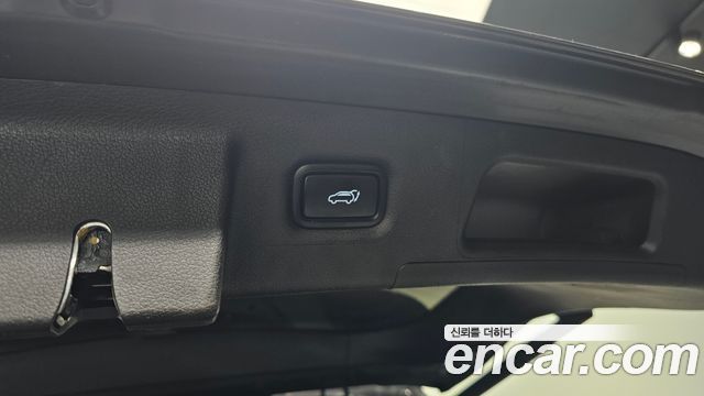 Hyundai Santafe 2021 — photo 27