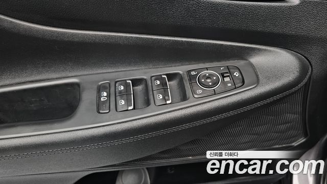 Hyundai Santafe 2021 — photo 30