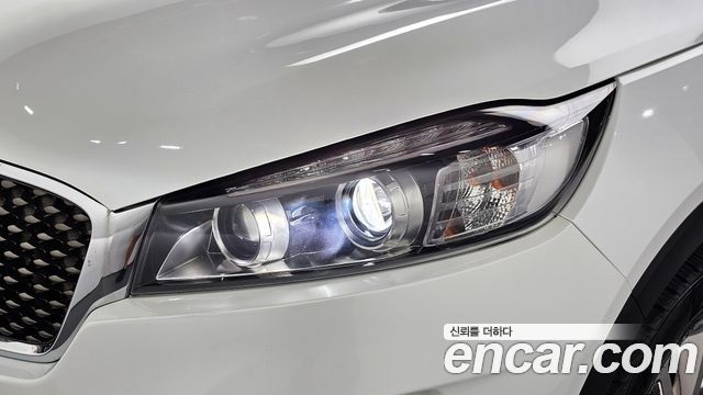 Kia Sorento 2015 — photo 8