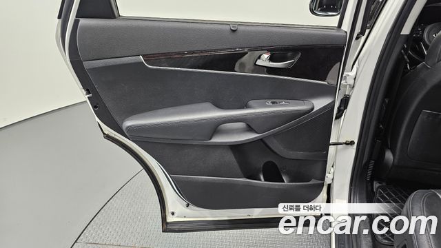 Kia Sorento 2015 — photo 15