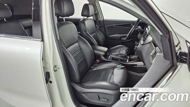 Kia Sorento 2015 — photo 16