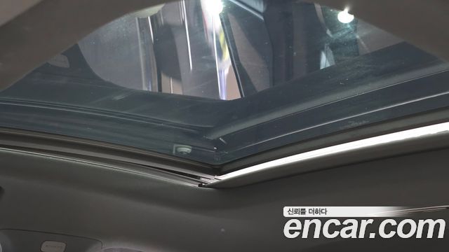 Mercedes-Benz GLC-Class 2025 — photo 25