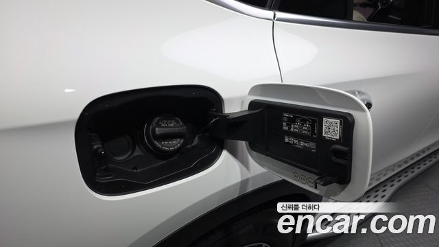 Mercedes-Benz GLC-Class 2025 — photo 27