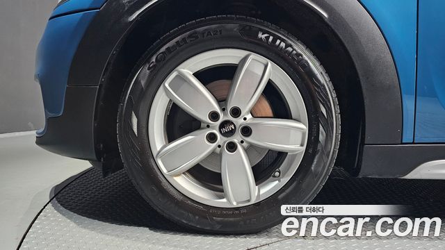 Mini Countryman 2018 — photo 5