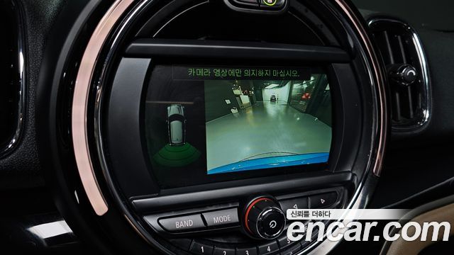 Mini Countryman 2018 — photo 15