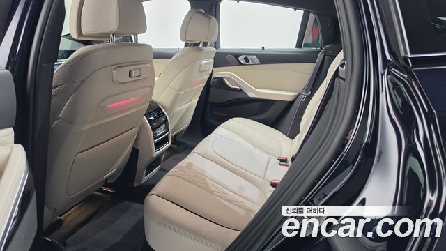 BMW X6 2025 — photo 17