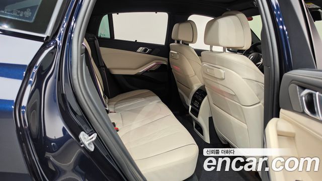BMW X6 2025 — photo 26