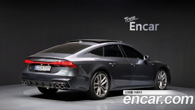 Audi A7 2020 — photo 2