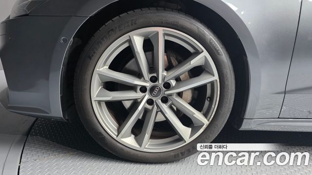 Audi A7 2020 — photo 5