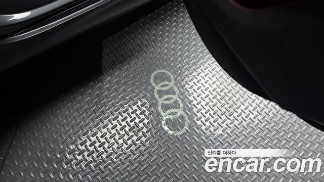 Audi A7 2020 — photo 24