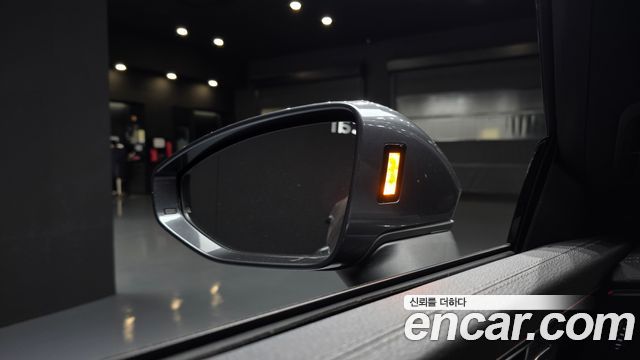 Audi A7 2020 — photo 25
