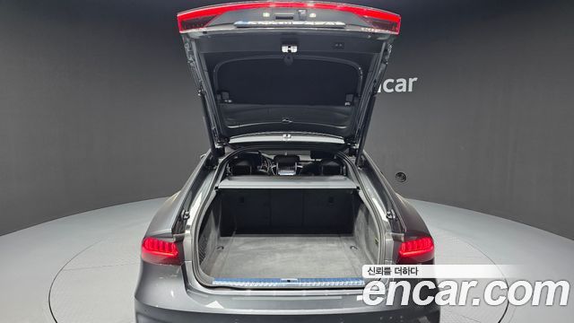 Audi A7 2020 — photo 26