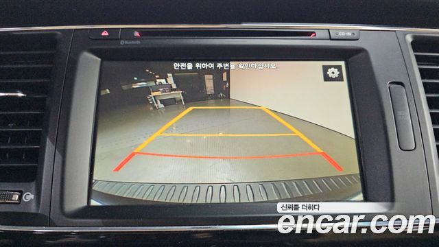 Kia Canival 2016 — photo 16