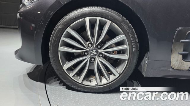 Kia Stinger 2020 — photo 5