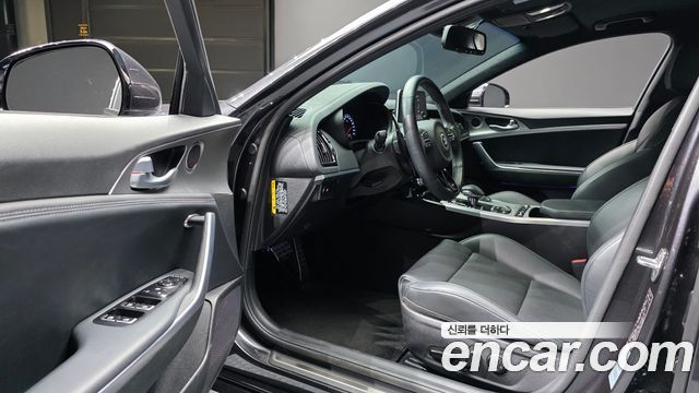 Kia Stinger 2020 — photo 10