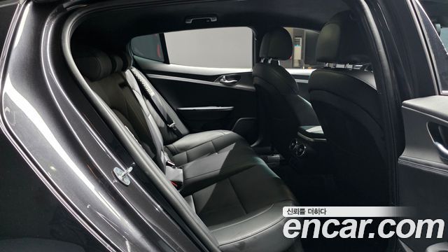 Kia Stinger 2020 — photo 11