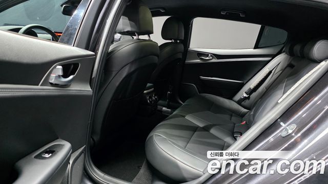 Kia Stinger 2020 — photo 12