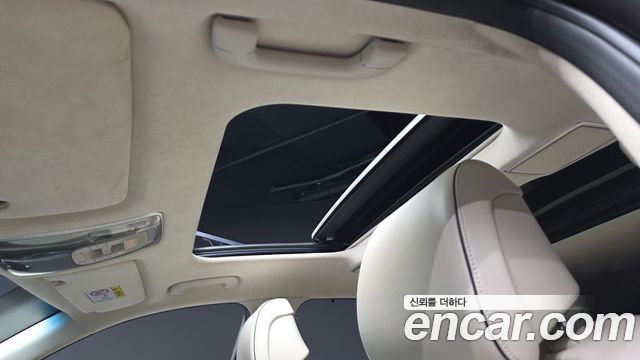 Genesis GV80 2020 — photo 24